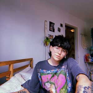 Meet your Posher, Ash